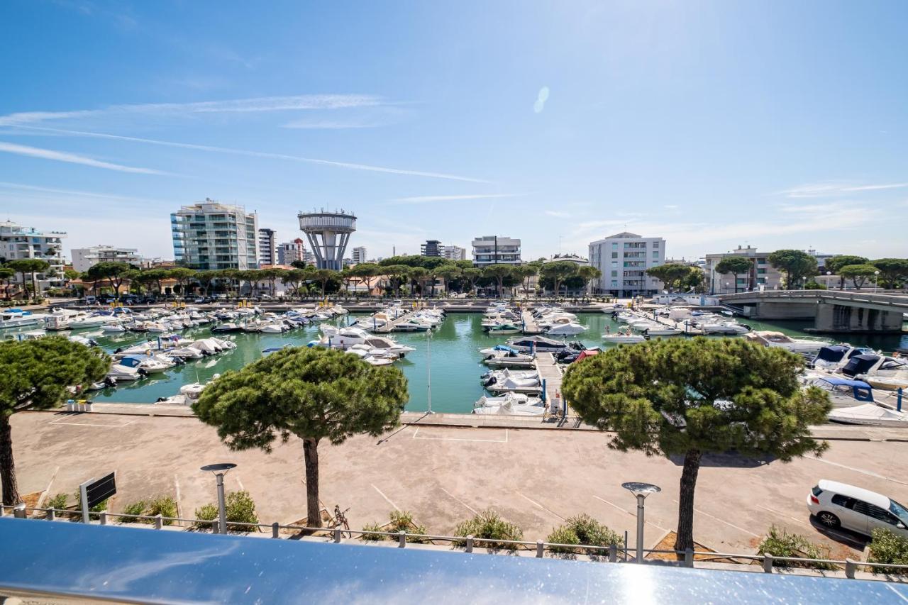 Hotel Mare Lignano Sabbiadoro Eksteriør bilde