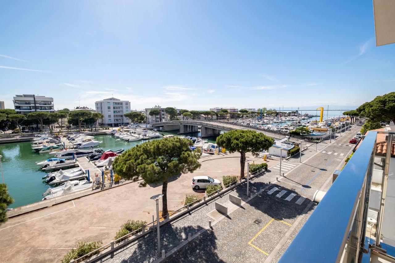 Hotel Mare Lignano Sabbiadoro Eksteriør bilde